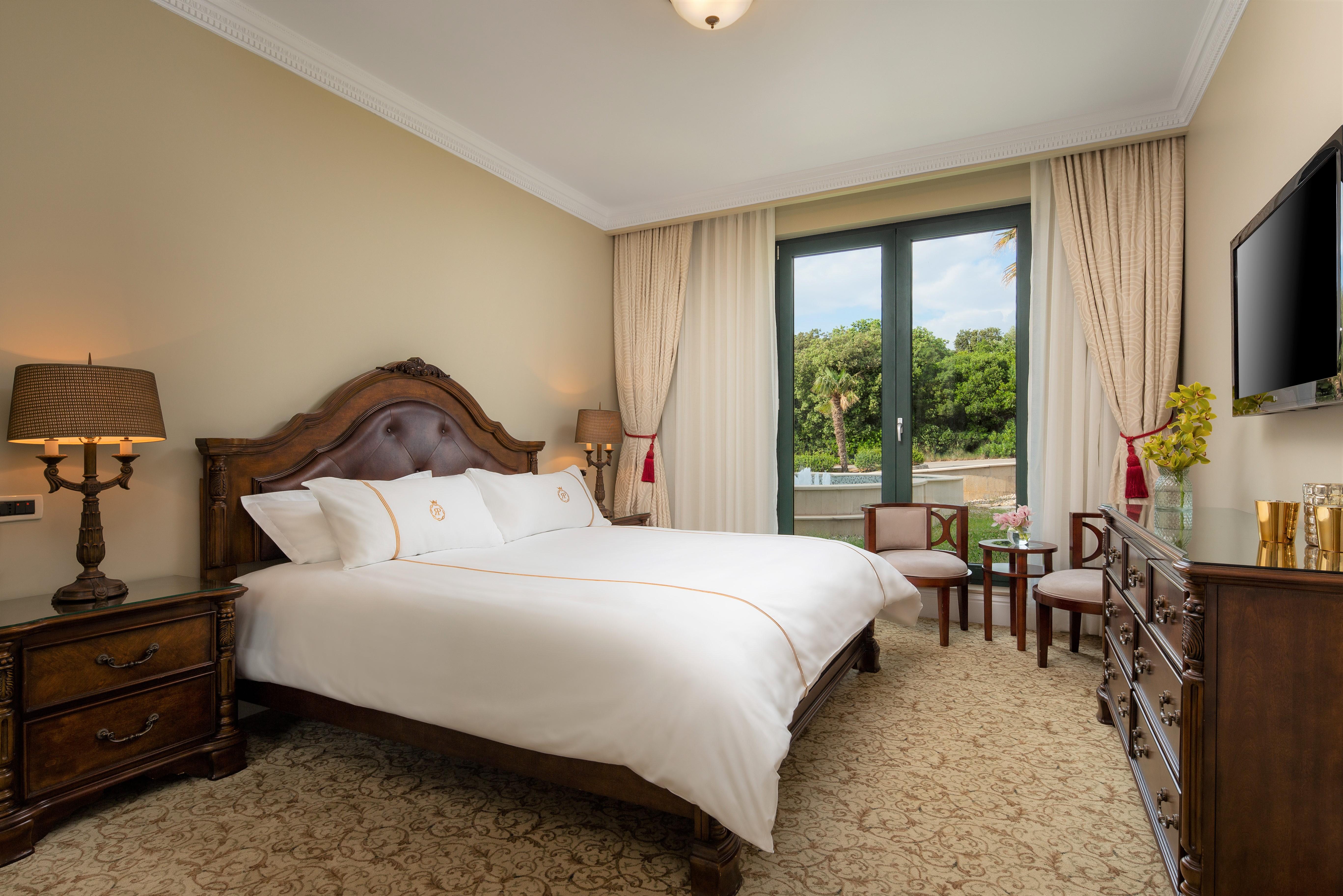 皇家公主酒店 杜布罗夫尼克 外观 照片 A bedroom at the hotel